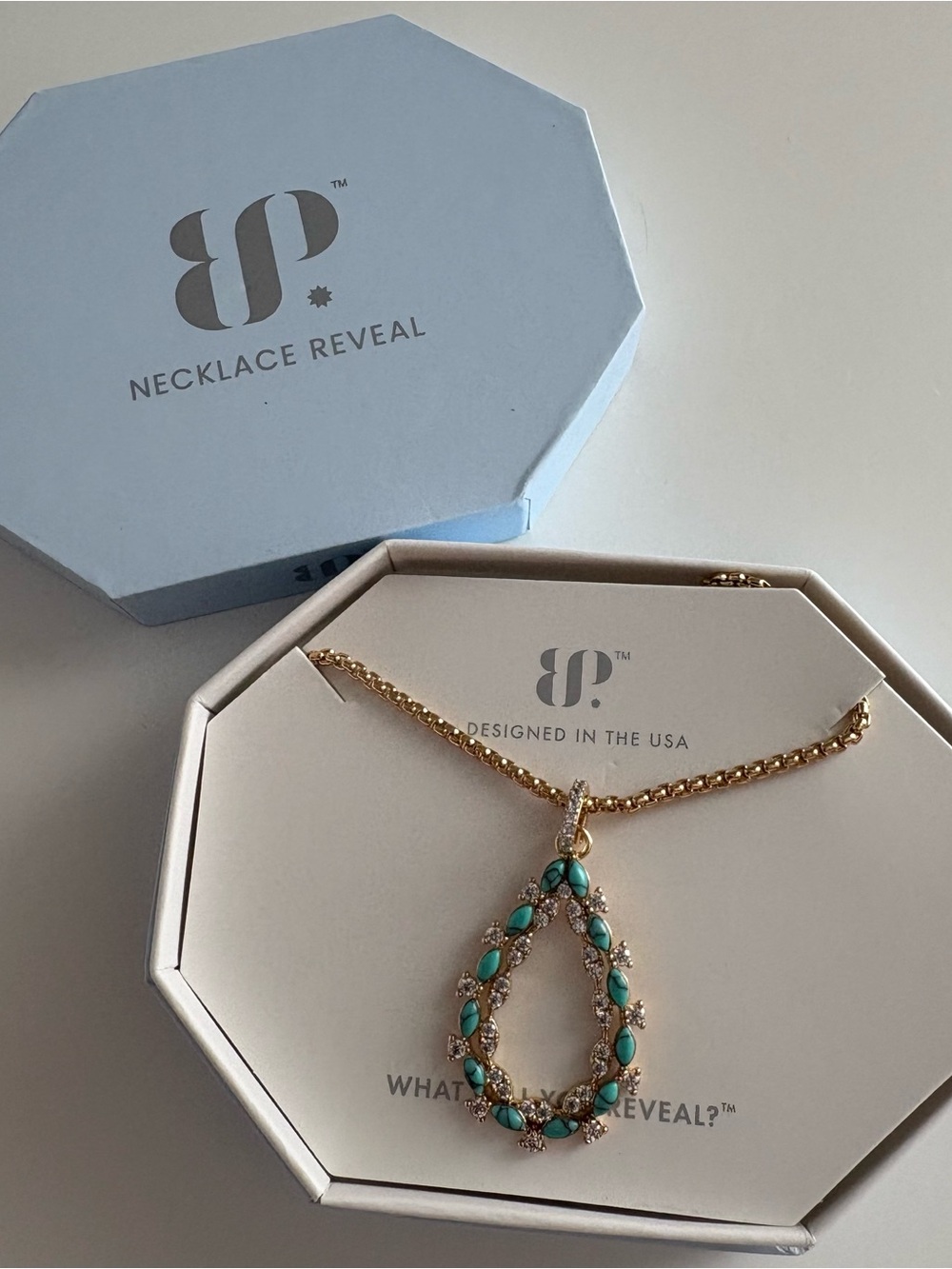 Bomb Party Laurel Drop Necklace NK98816 Turquoise Magnesite Gold Plating